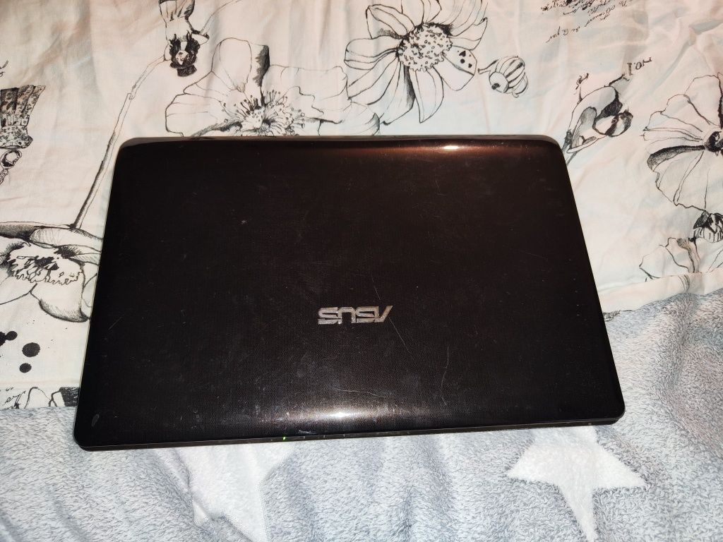 Laptop Asus K72J