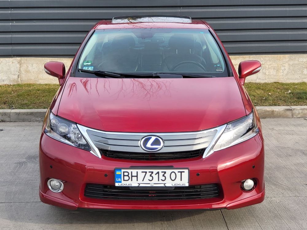 Lexus HS250h hybrid