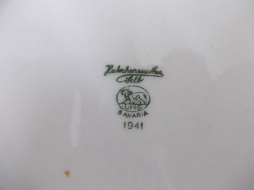 Zabytkowa sygnowana misa z 1941 r.