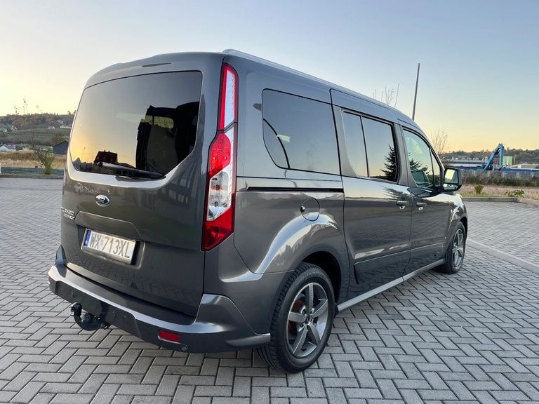 Ford Transit Connect Grand