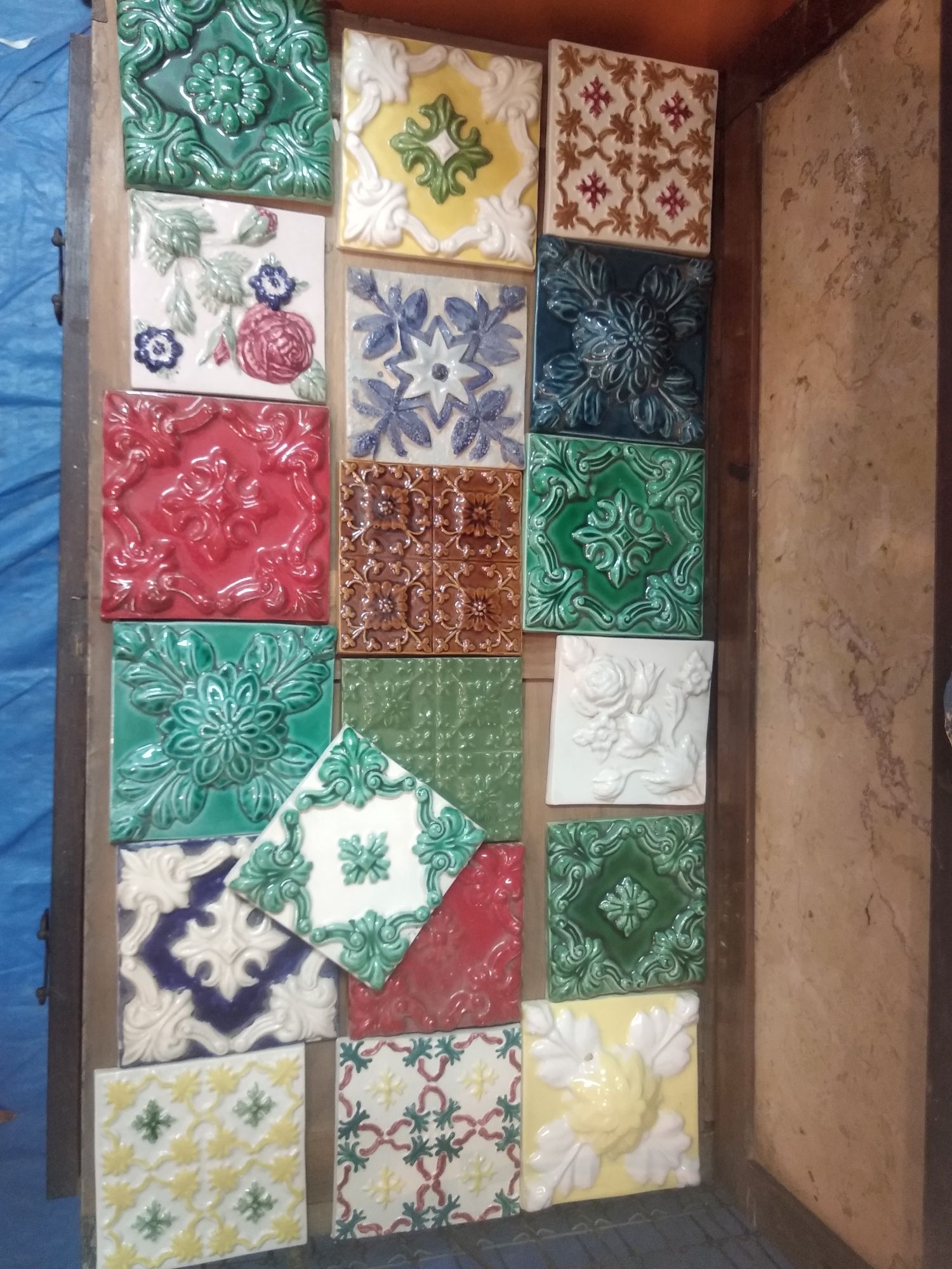 Azulejos artesanais