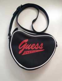 Guess torebka Classic Serce