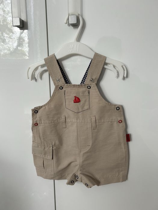 Spodenki dziecięce na szelkach r. 68 nowe