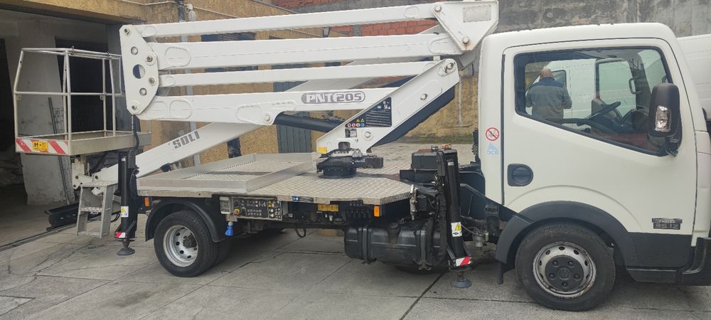 Aluguer de Carro Grua / Plataforma Elevatória