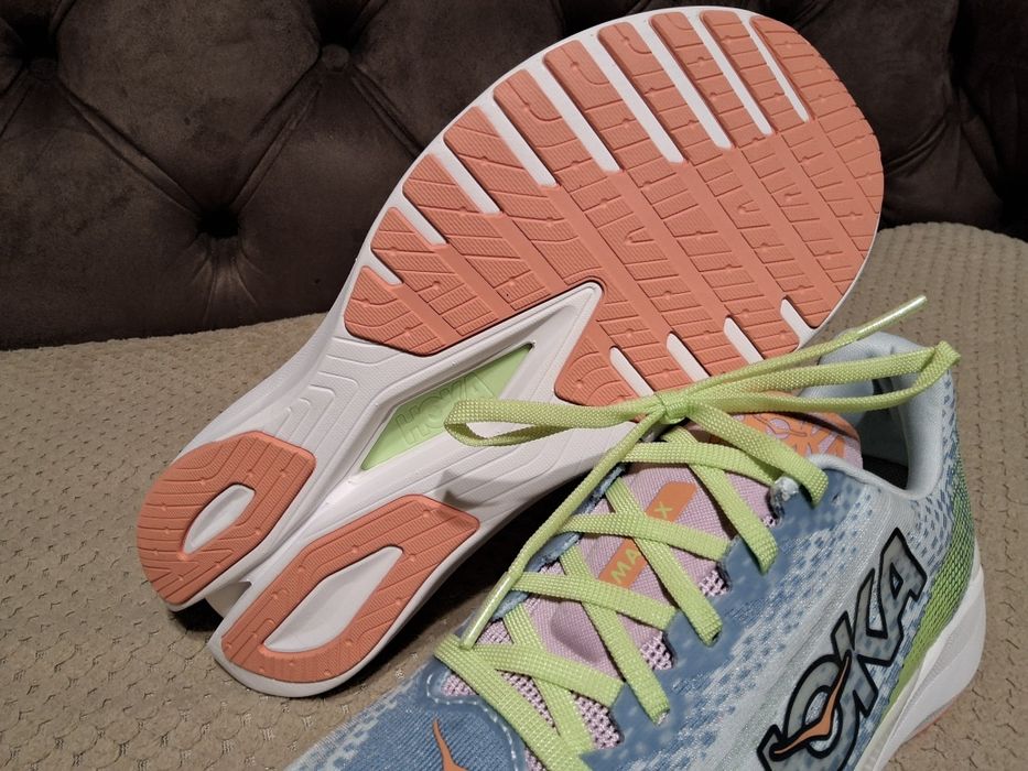 Hoka Mach X. 42 розмір. 26.5см устілка. Оригінал