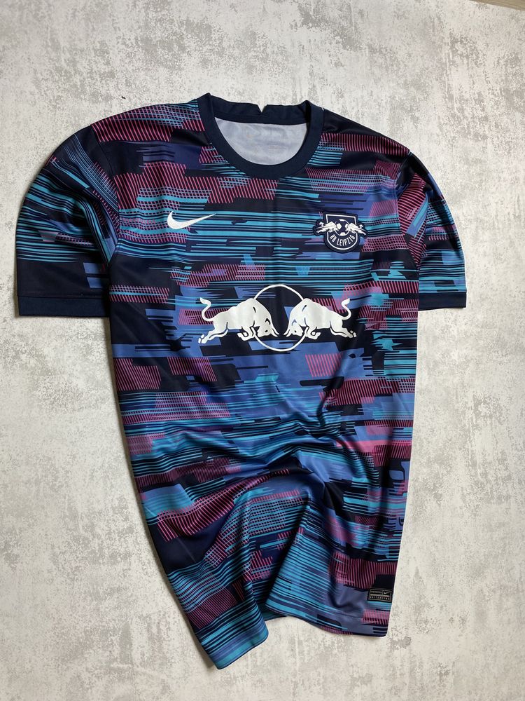 Офіційна футболка RB Leipzig – грай стильно!