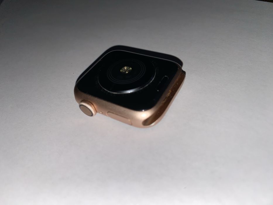 Apple Watch SERIES 4; 40mm