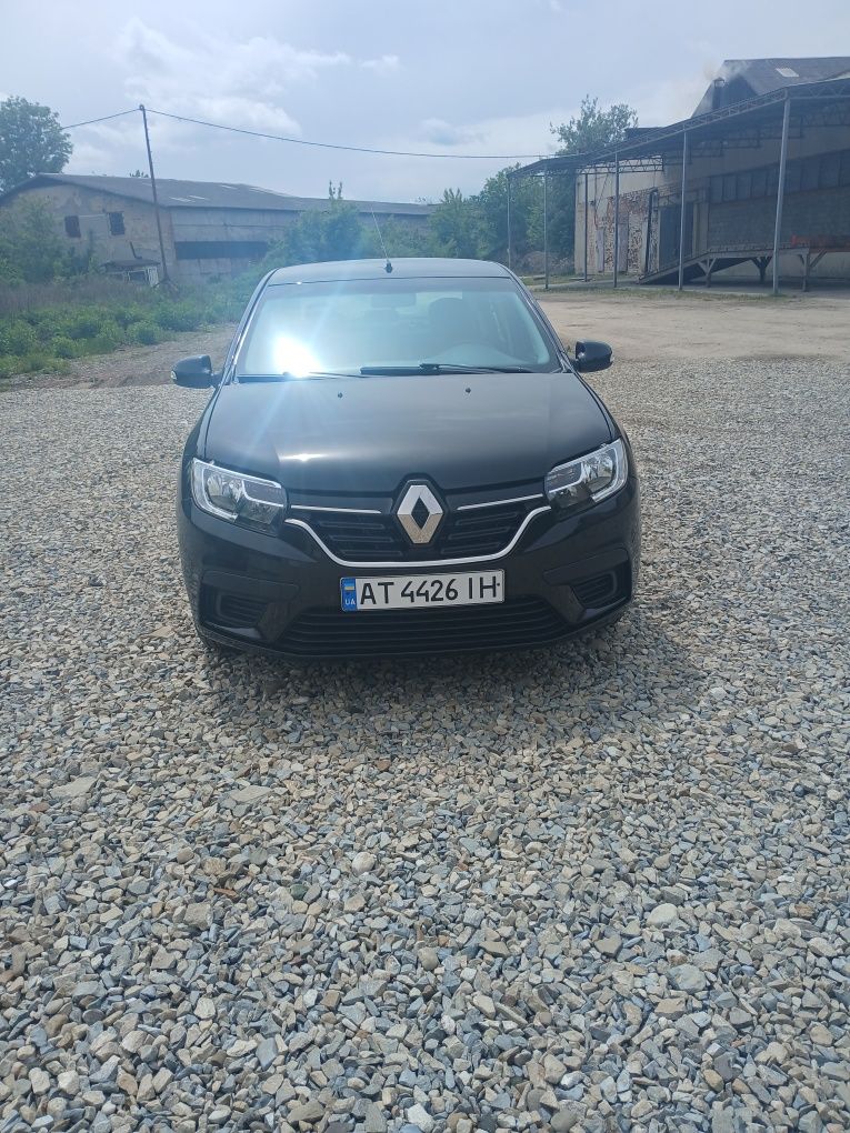 Продаж авто Renault logan
