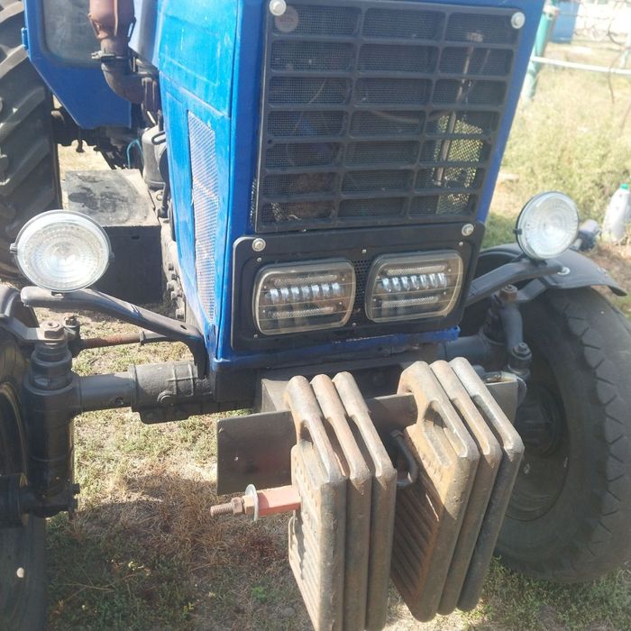 Трактор.  Мтз-80