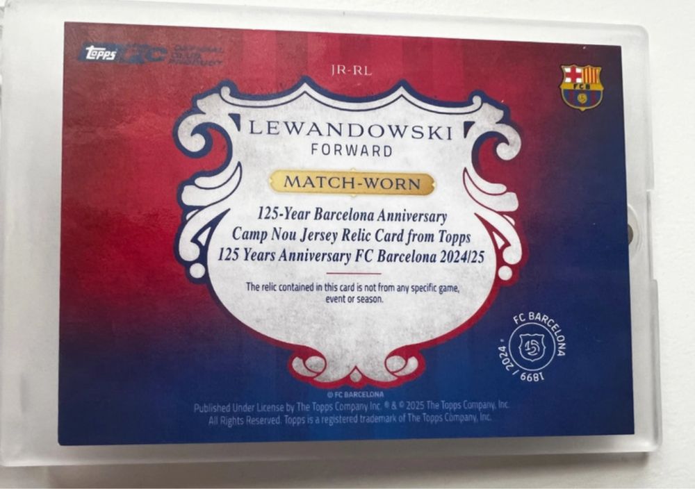 Lewandowski relic /50 Topps match worn fc Barcelona 125