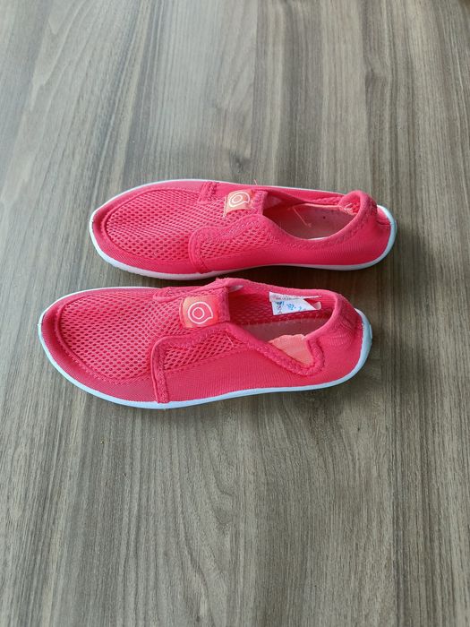 Buty do wody, do pływania. Dla dziecka.