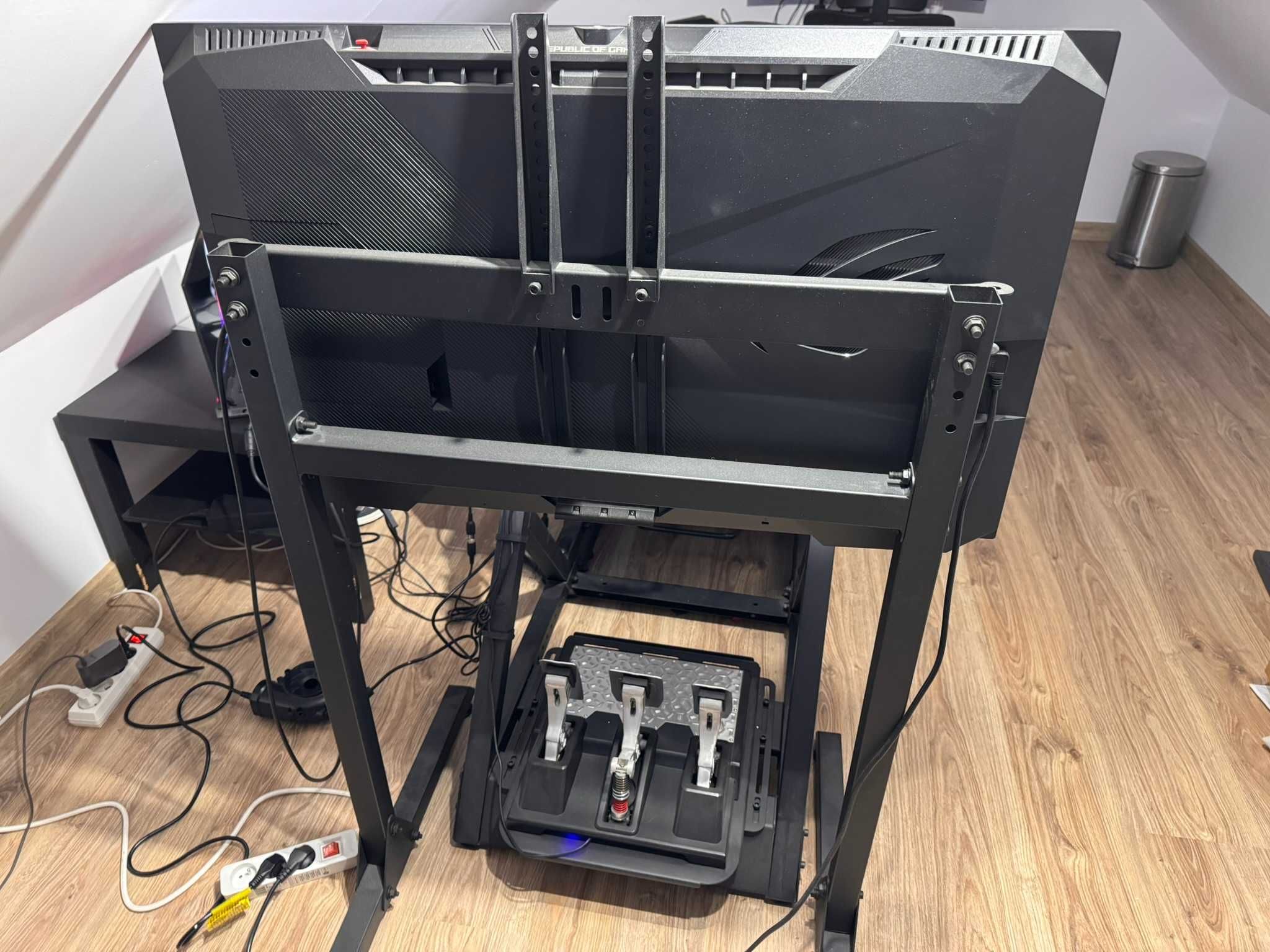 Cały zestaw SimRacing - Thrustmaster TS-XW Racer PC/Xbox