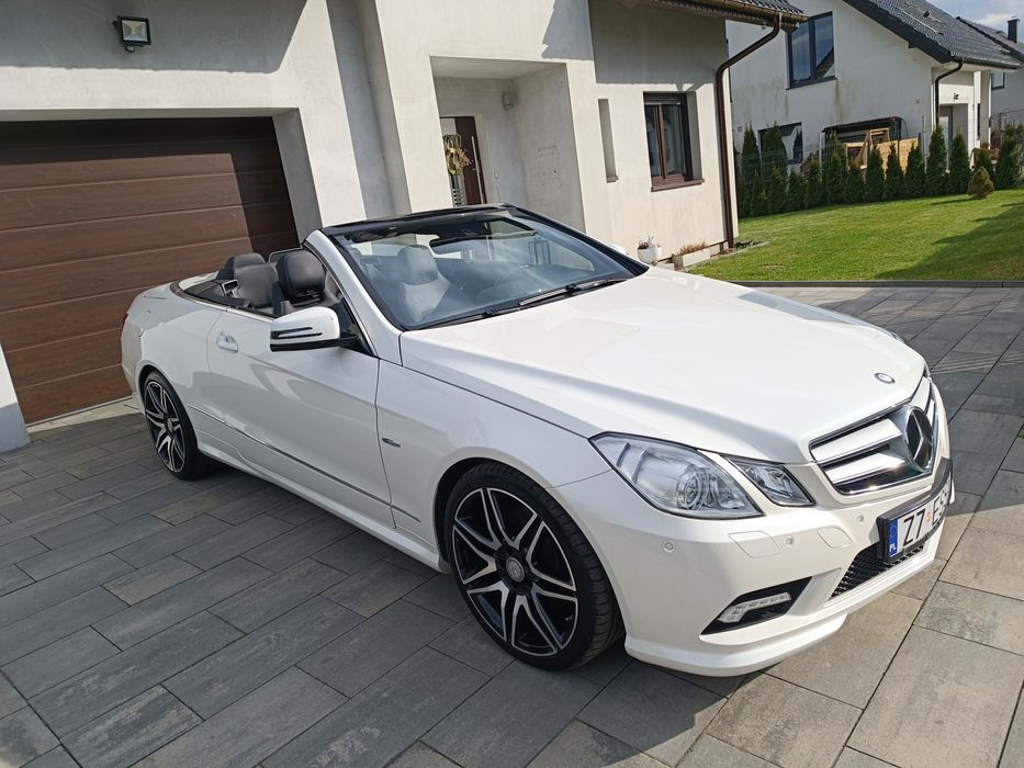 Piękny Mercedes E-Klasa A207 W207 Cabrio 3.5 V6 Benzyna niski przebieg