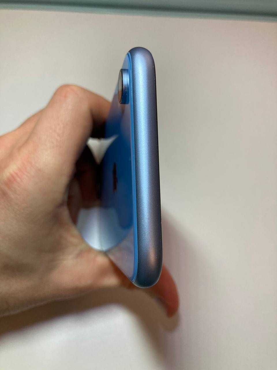 IPhone XR blue (128GB)