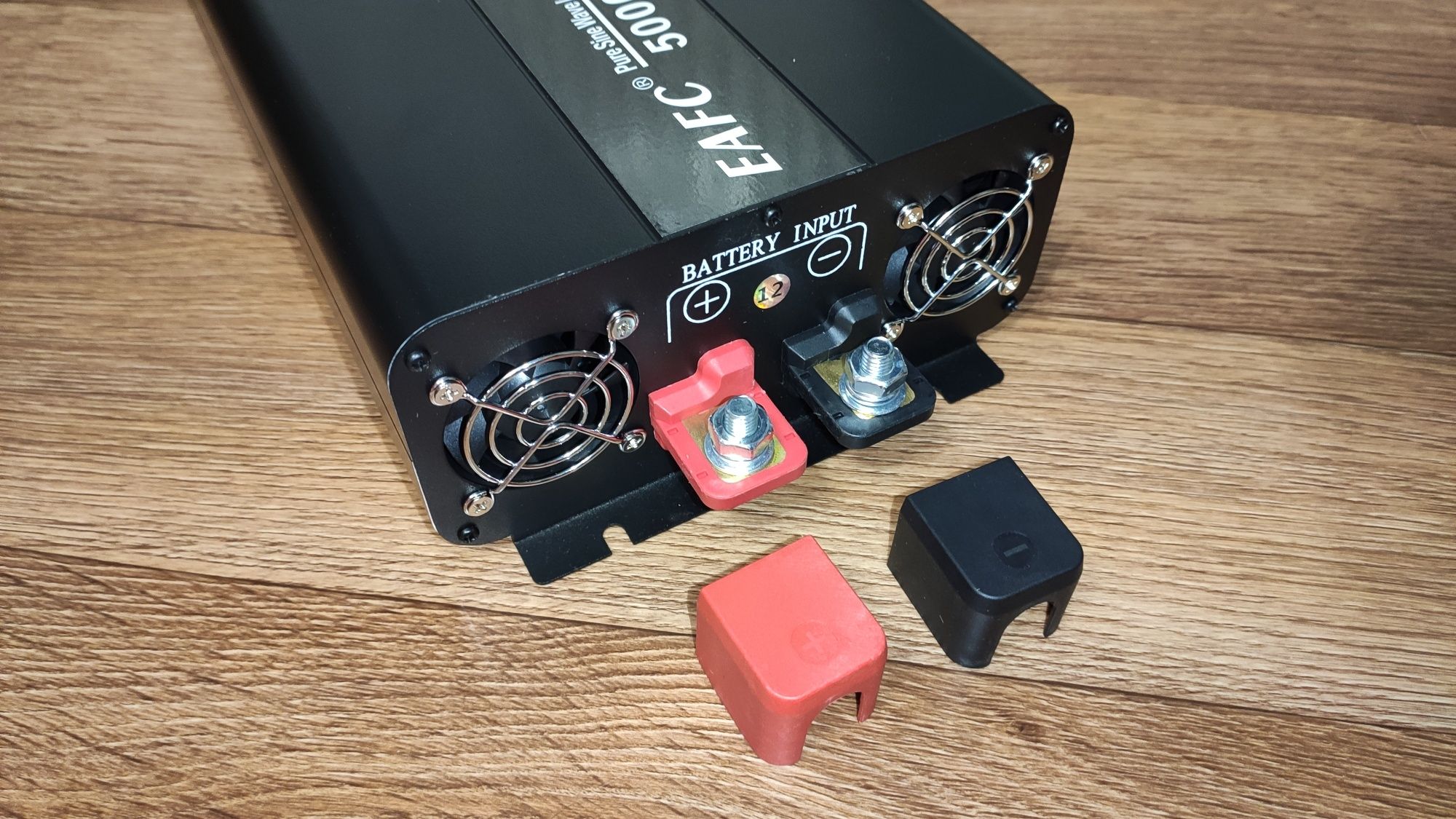 Инвертор EAFC 5000W чистый синус 12/220