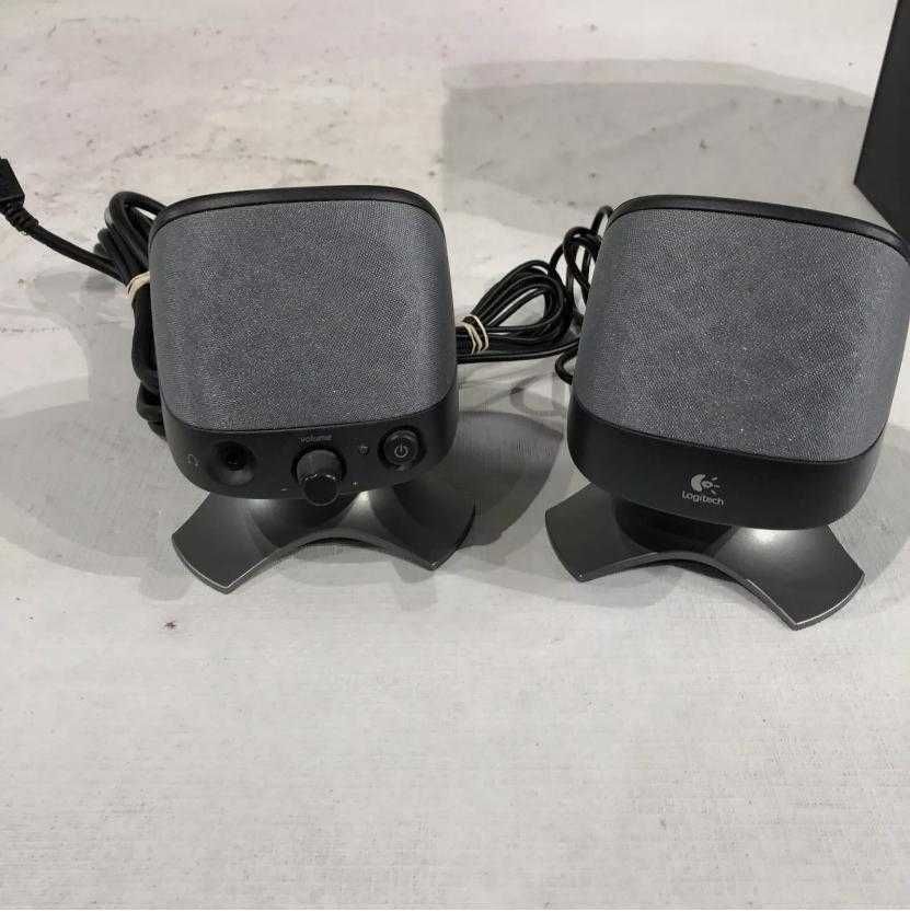 Акустическая система 2.1 Logitech X-220 ( 32 Watt)