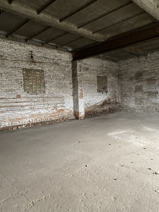 Продам складське приміщення