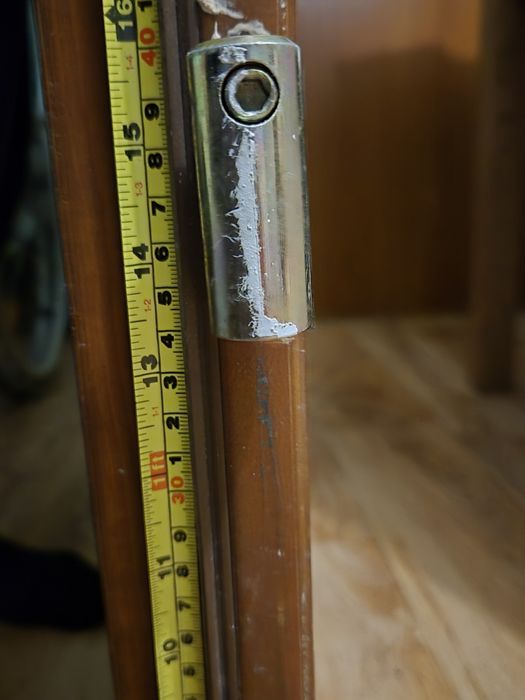 Drzwi zewnętrzne drewniane