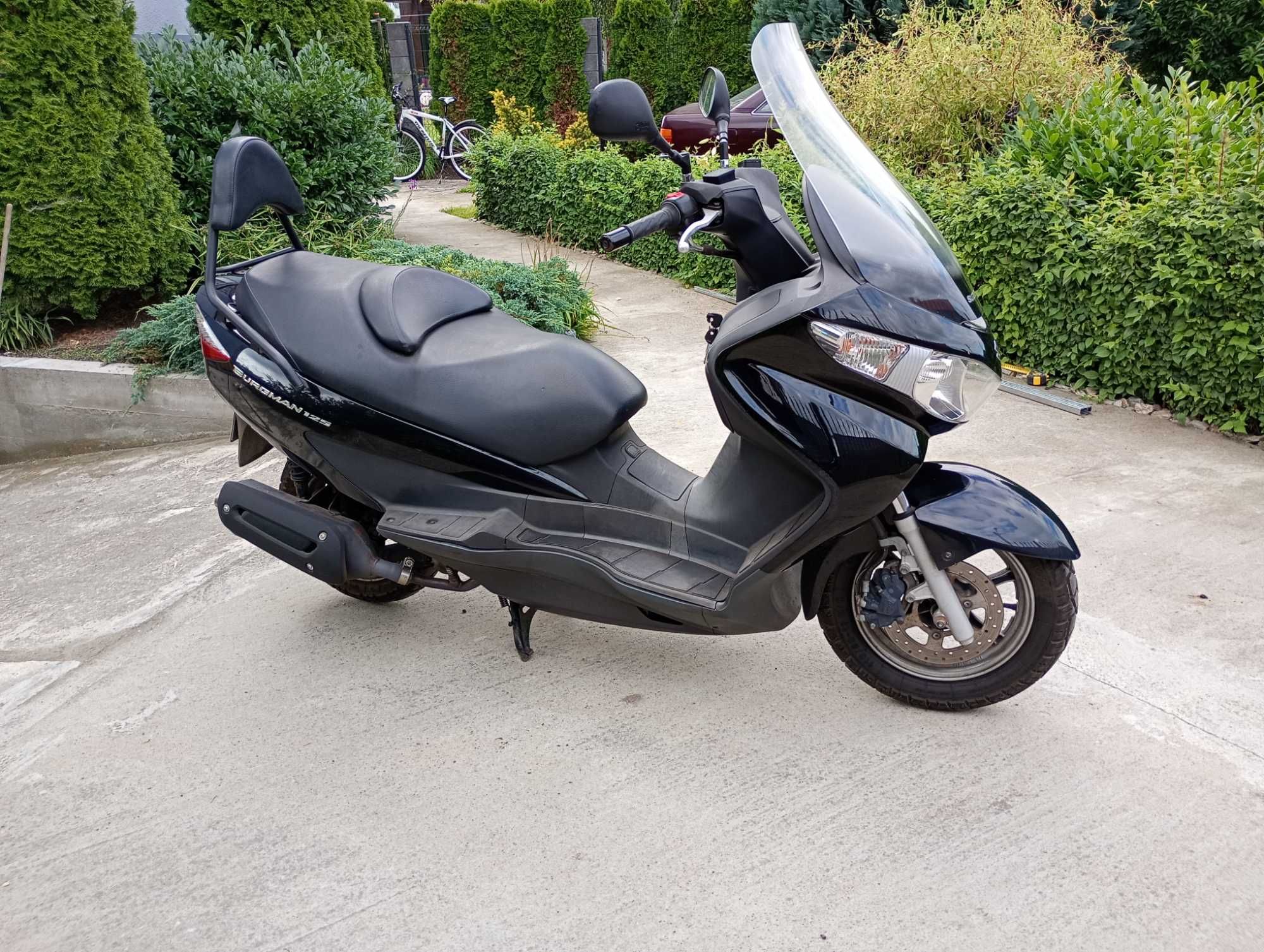 Suzuki Burgman 125