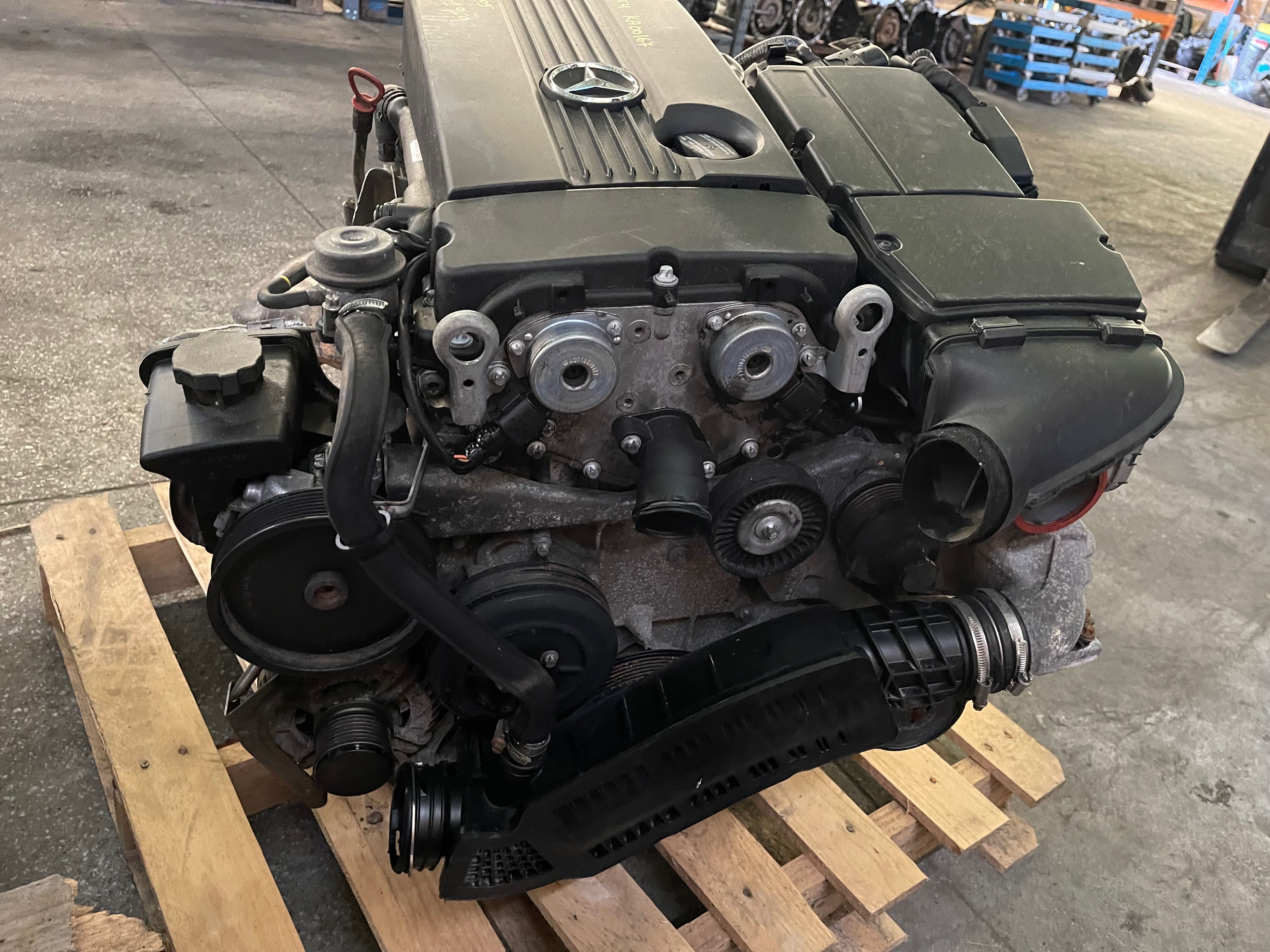 Motor Mercedes W203 C180 KOMPRESSOR 143 CV MOTOR 271.946 / 271946