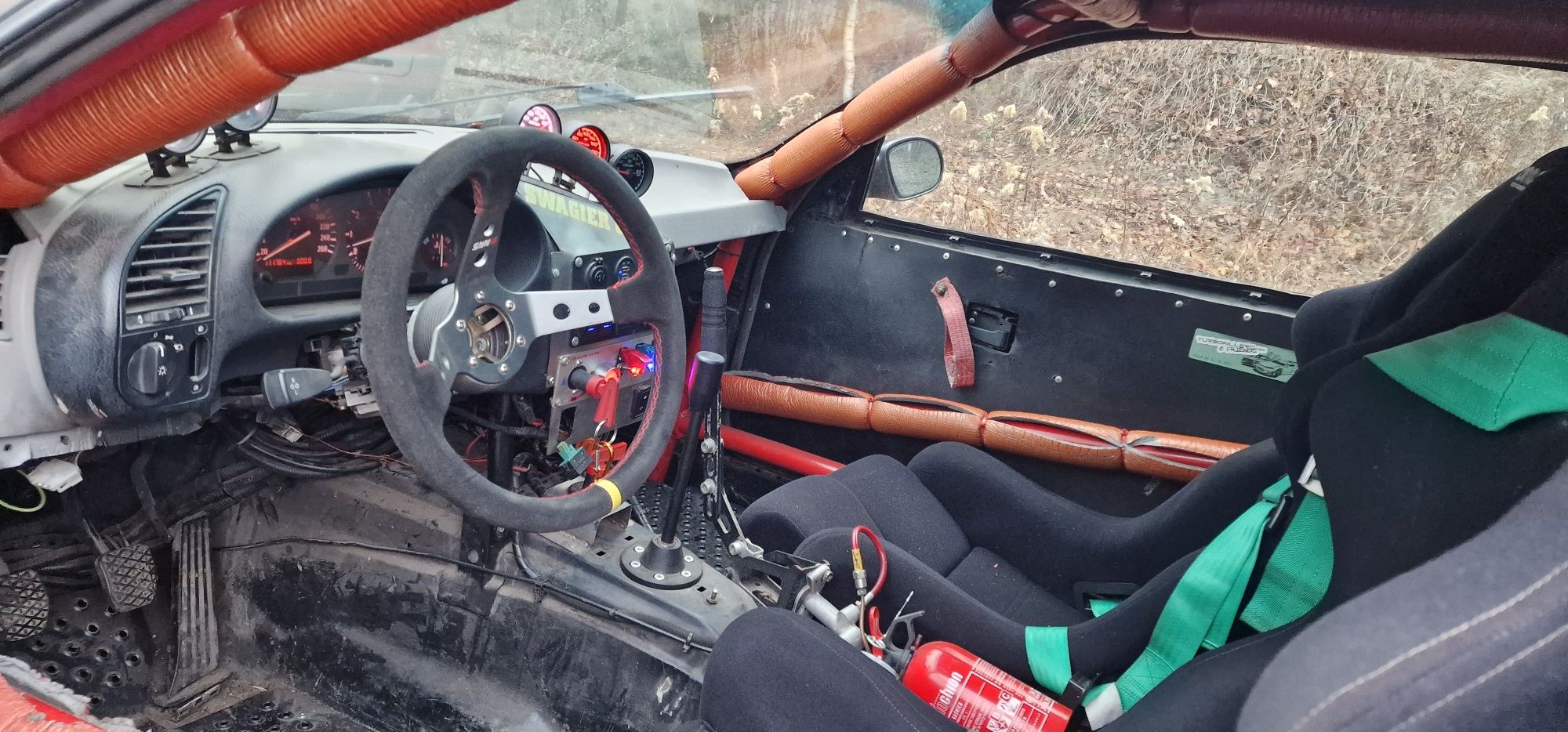 Sprzedam E36 Coupe do driftu 300km! Klatka, kubły, skręt!