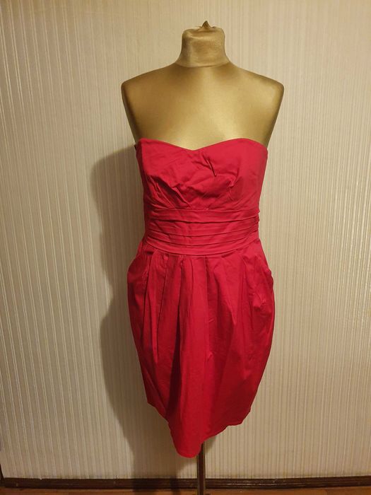 Różowa sukienka bez ramion New Look 12