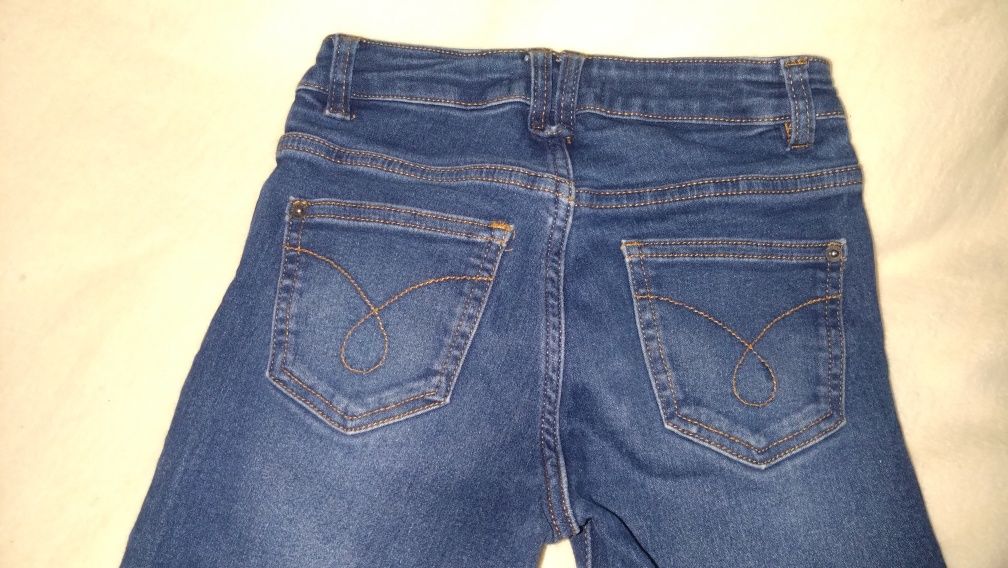 Spodnie jeansy Reserved r.140