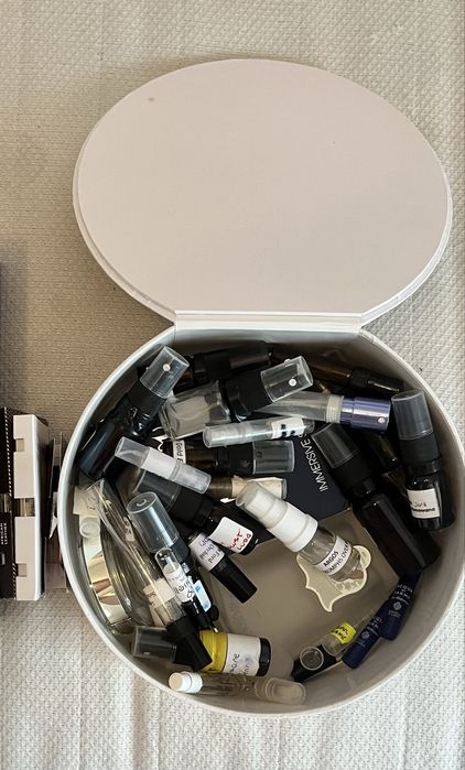 Puste flakony i butelki  po niszowych perfumach