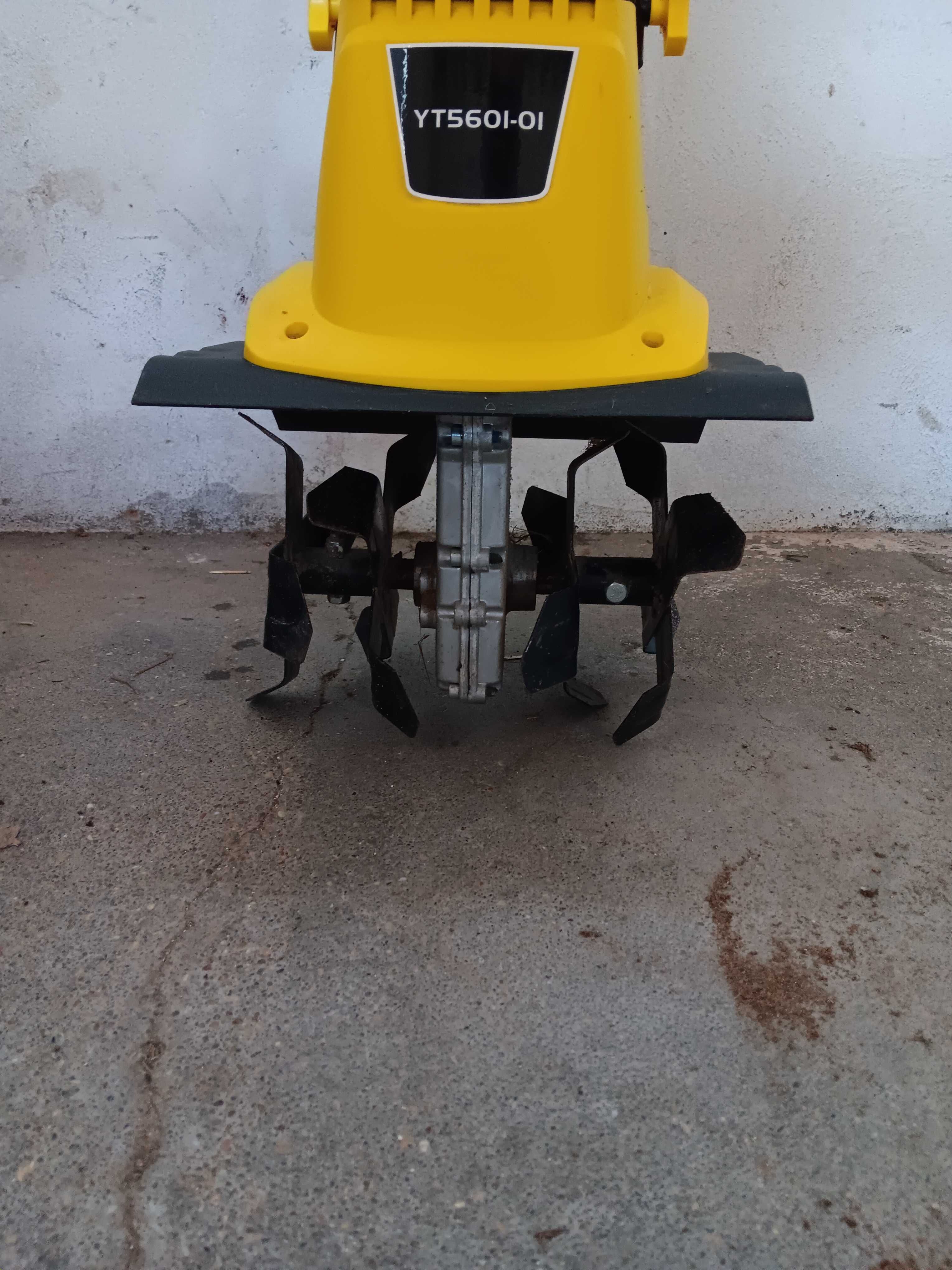 Motocultivador eléctrico 800 W