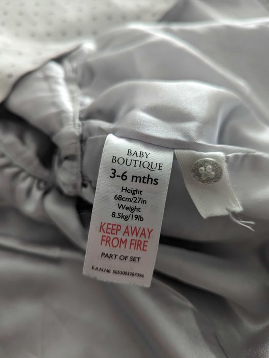 Sukienka na chrzest/przyjęcie plus czapeczka