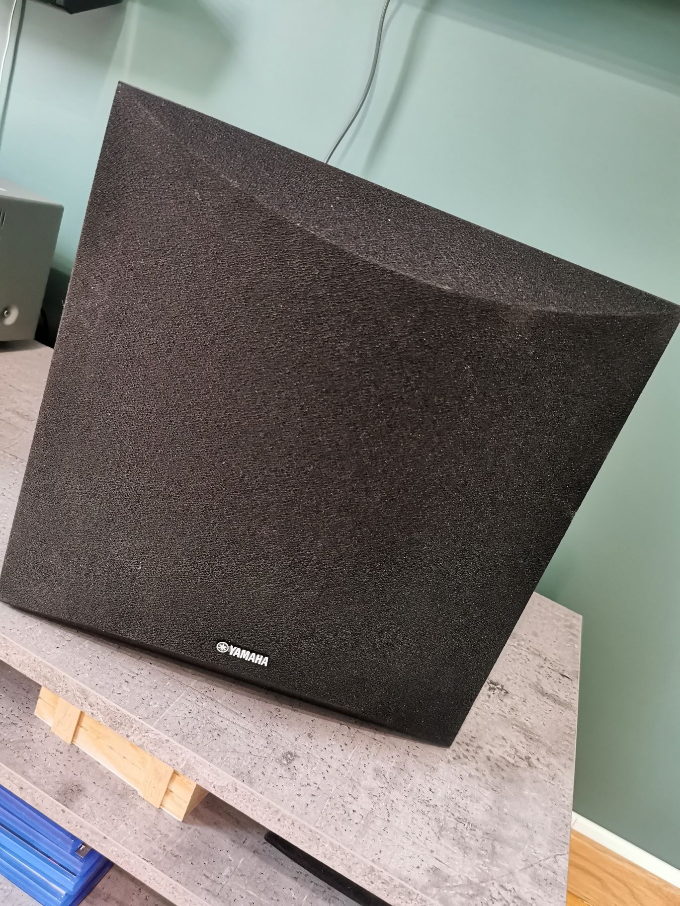 Subwoofer Yamaha NS-SW100BL