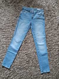 Guess jeansy r.27
