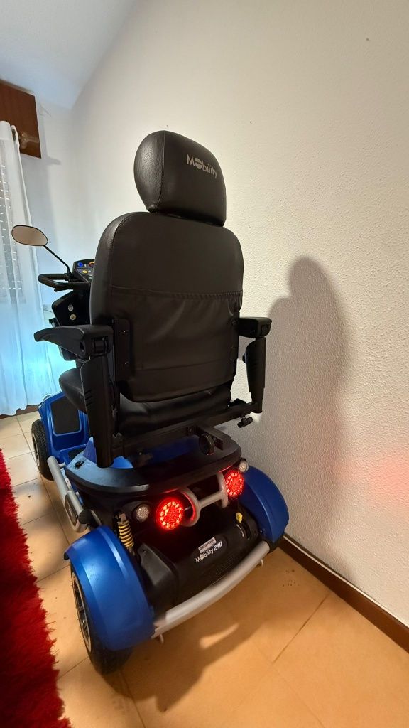 Scooter ortopedica para mobilidade reduzida agora
