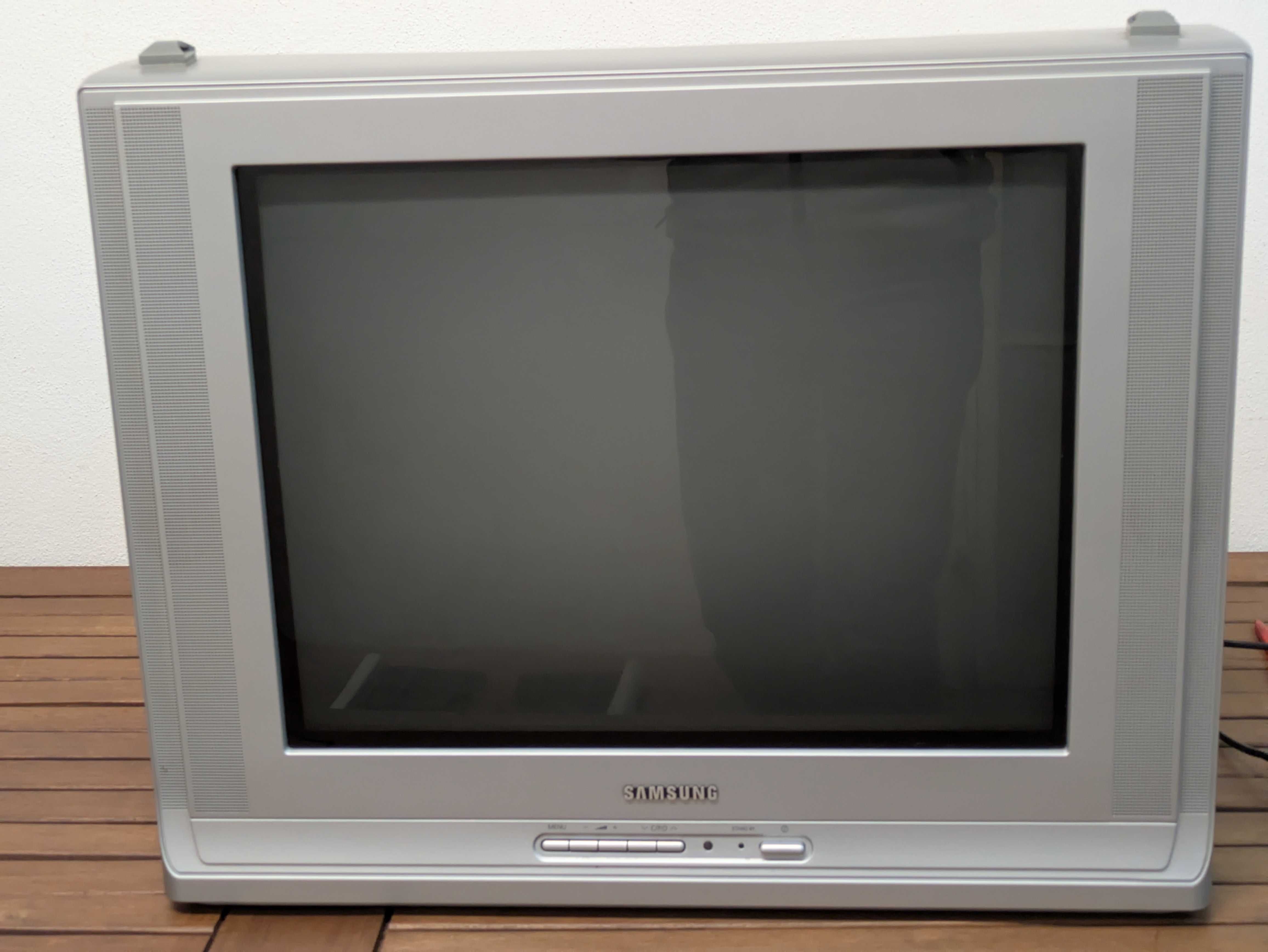Televisão  SamSung  para venda com uso