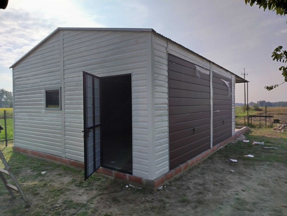 Garaż Blaszany BIAŁY + zadaszenie boczne  - Garaże Blaszane -Maj-Blach