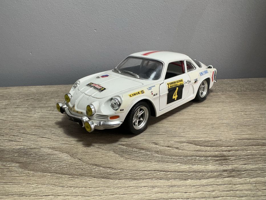 Bburago  Alpine Renault A110 1:24