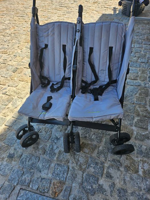 Carrinho de passeio gemeos