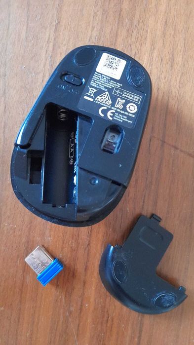 Teclado + Rato HP sem fios (com dongle USB) - prontos a usar