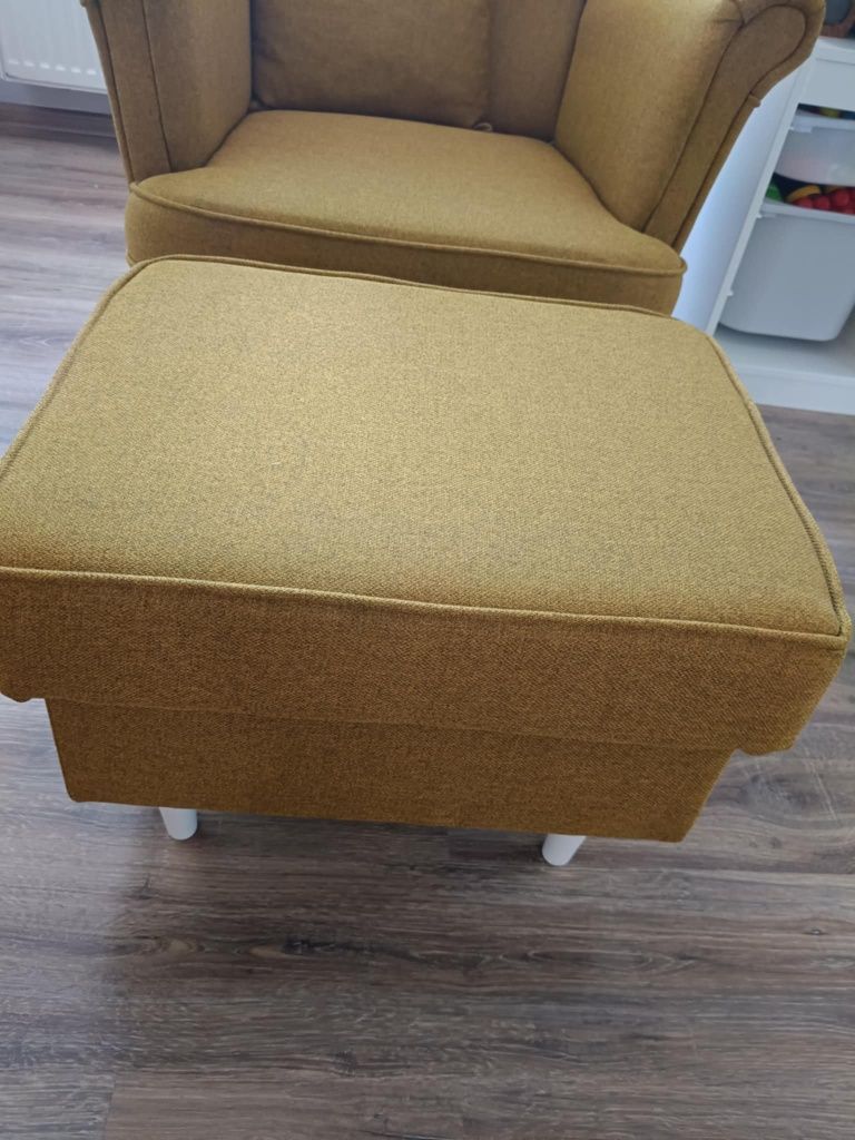 Fotel uszak z podnuszkiem