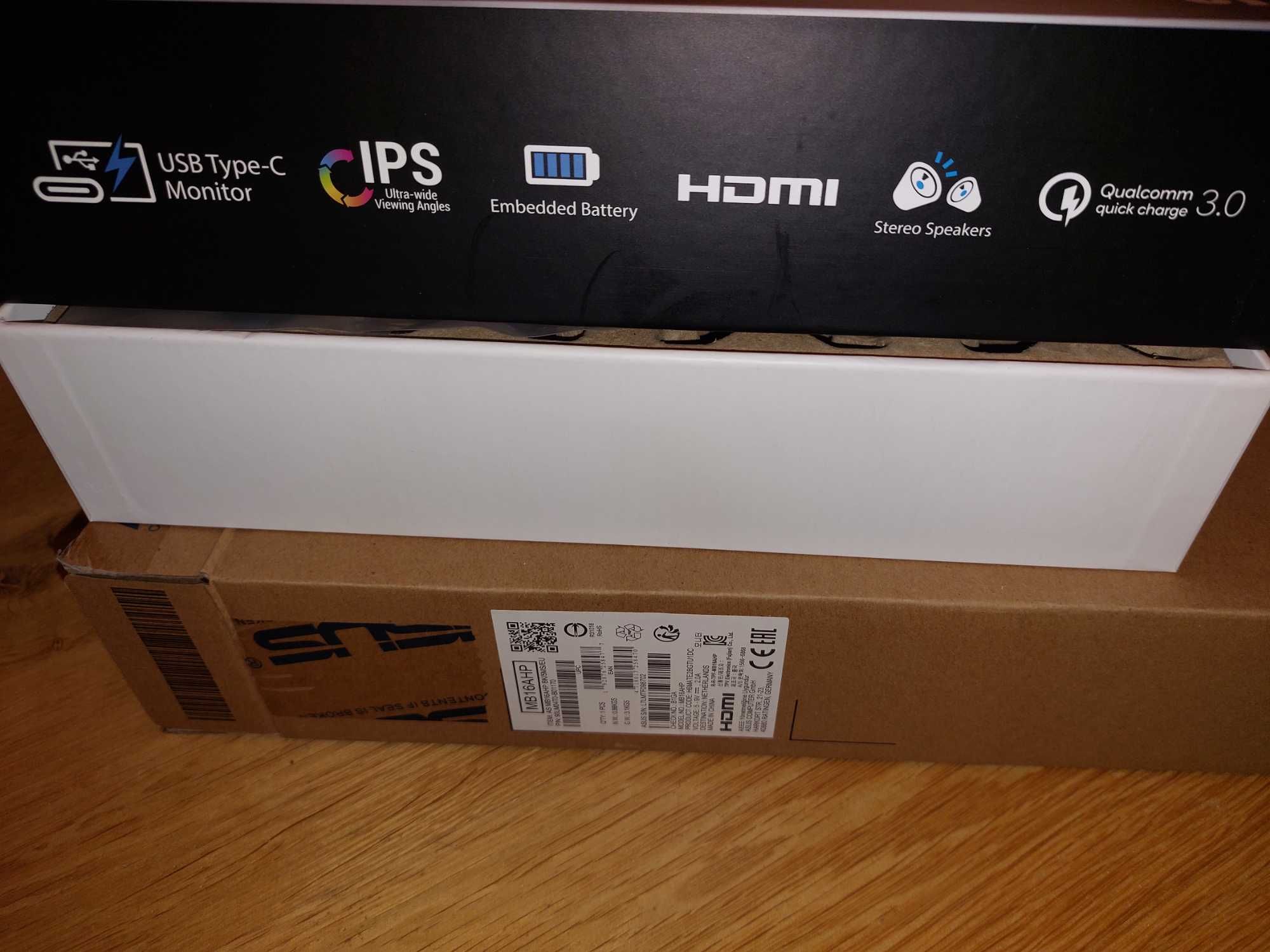 Przenosny monitor Asus Zen Screen Go portable HDMI adapter