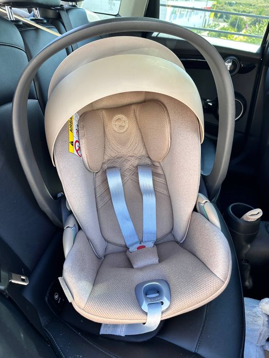 Cybex Cloud T i-Size Plus