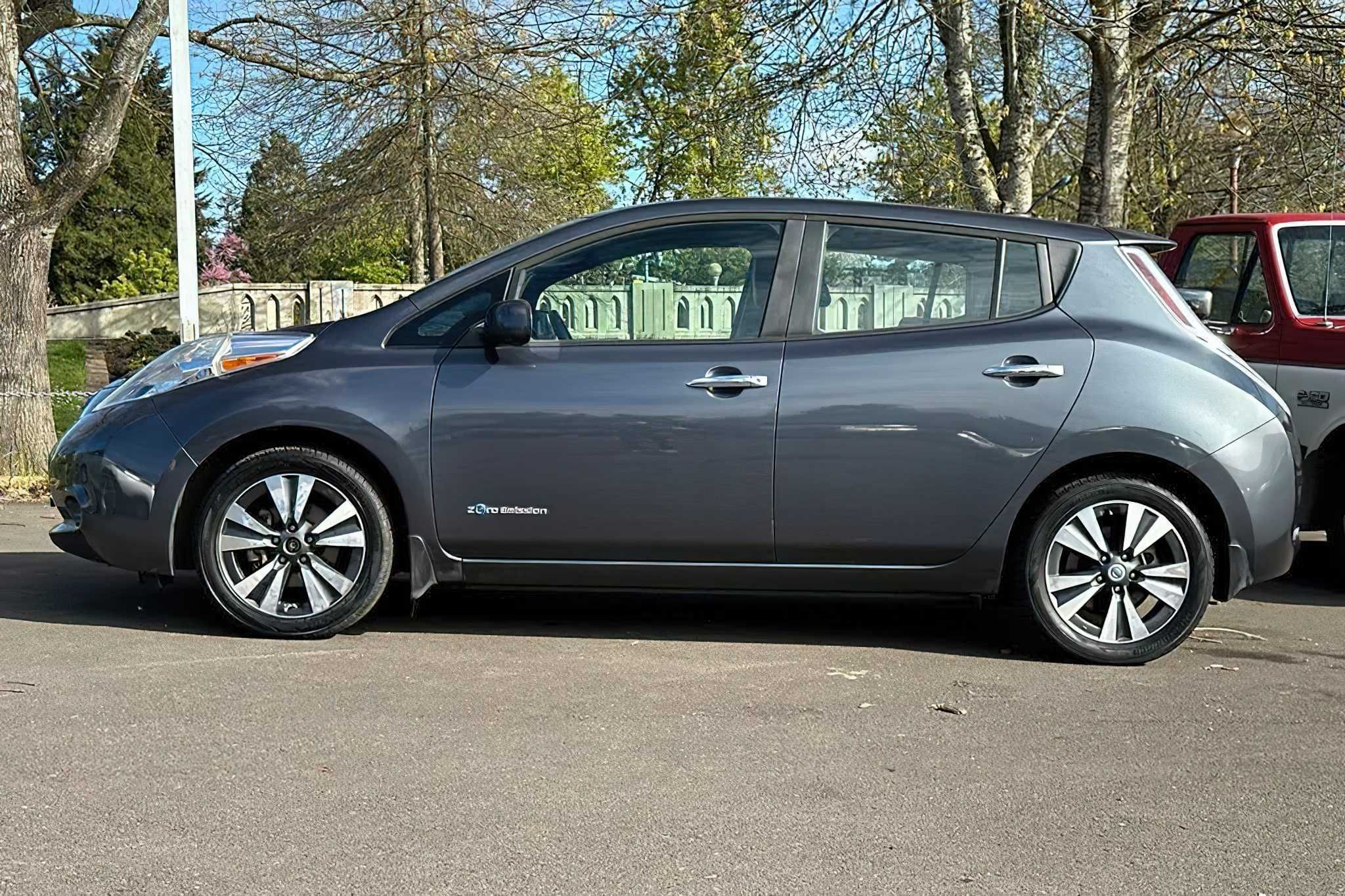 Nissan Leaf 2013 SL