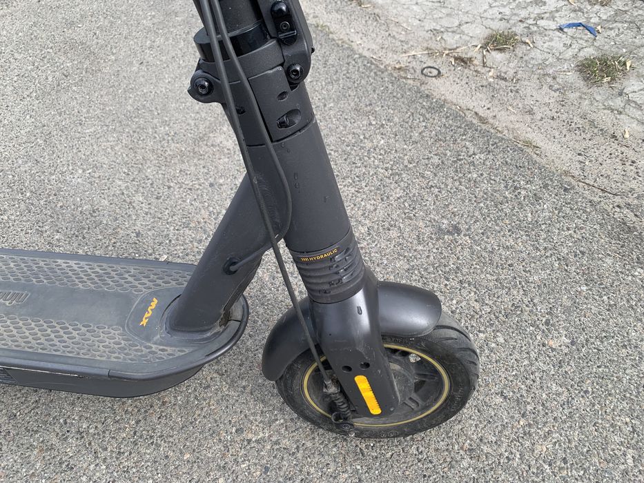 Самокат ninebot max g2