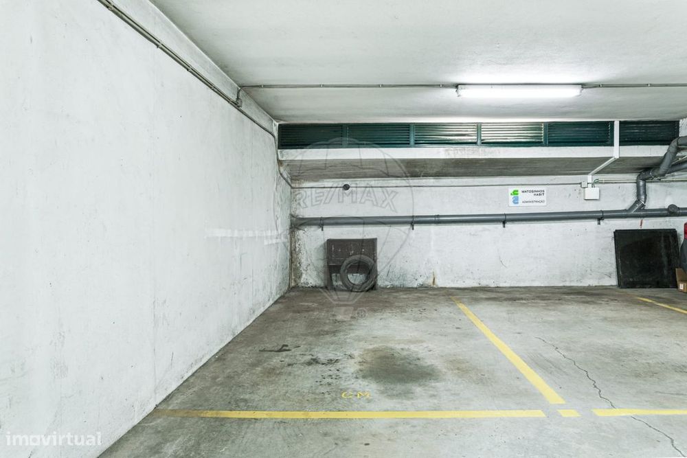 Garagem  para arrendamento