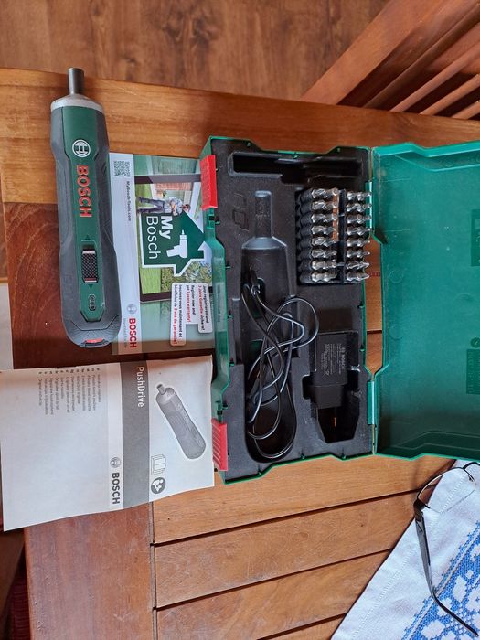 Wkrętak akumulatorowy Bosch.