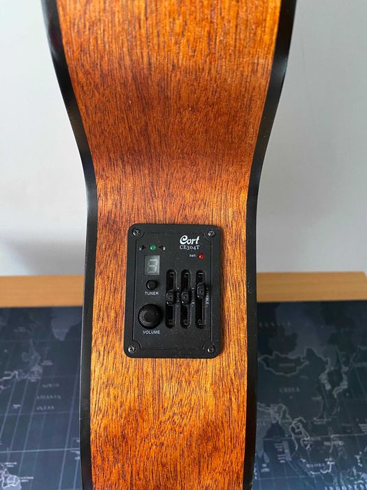 Violão Cort SFX-MEM OP – Excelente Estado – 200€