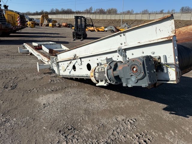 przenośnik taśmowy 1200 mm szeroki l -7800mm