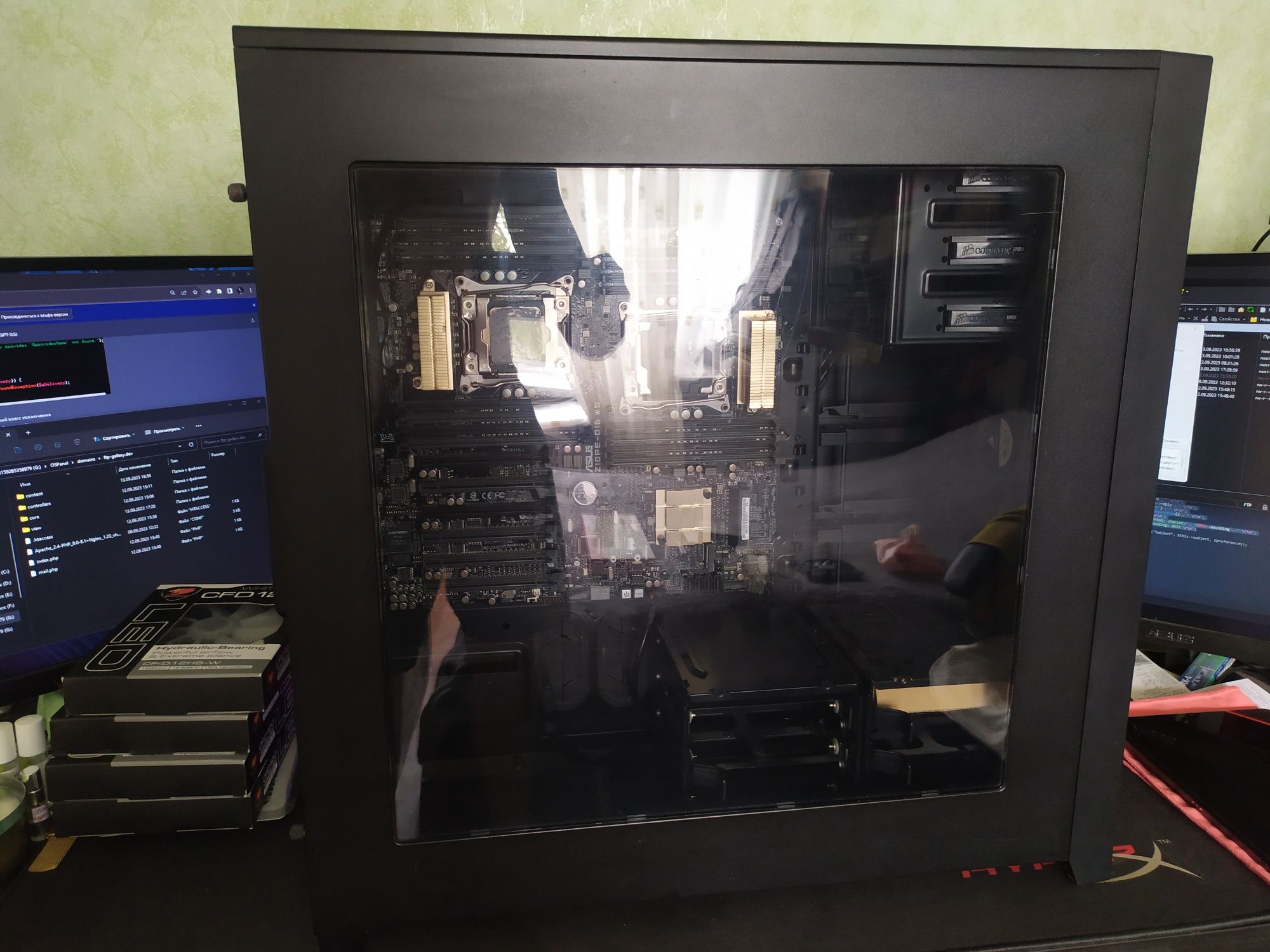 Asus z10pe-d16 ws, Corsair obsidian 750d, xeon e5 2660 v3, Cougar 120
