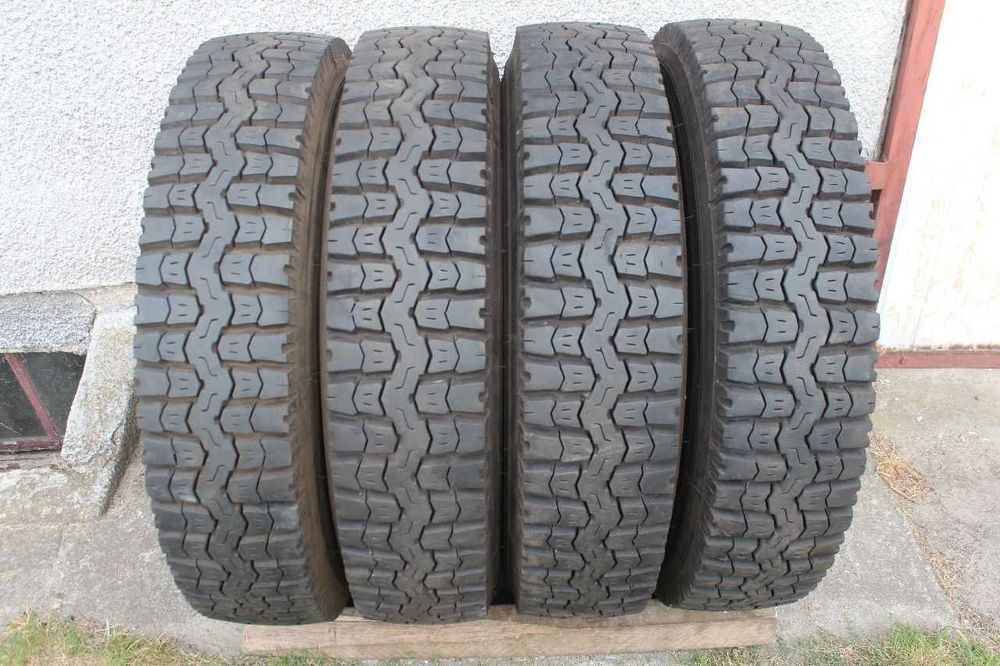 4x Pirelli TH25 10R22,5 10 R 22,5 10R22.5 16 mm 2020r.