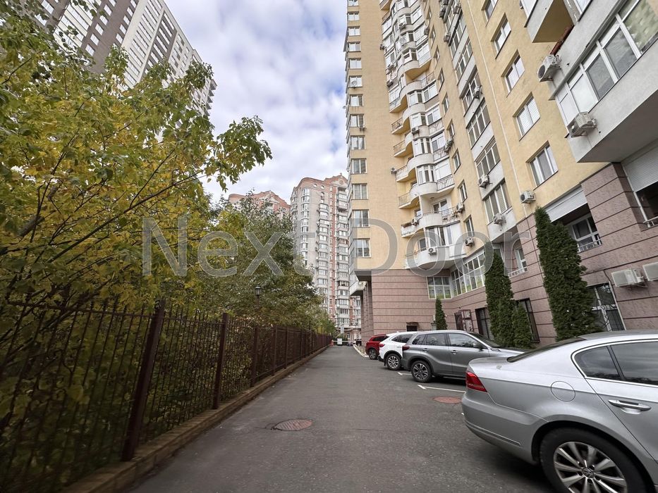 Сирец, Руданського 3,3а, ЖК Затишний, приміщення з ремонтом -65м2